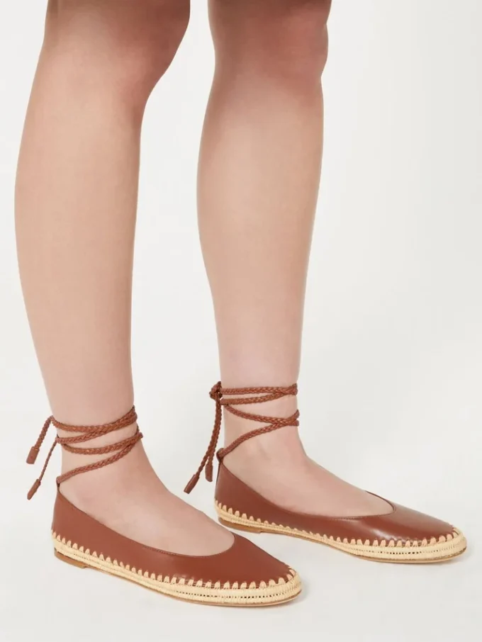 Ballerinasko i nappa og raffia, tobakk