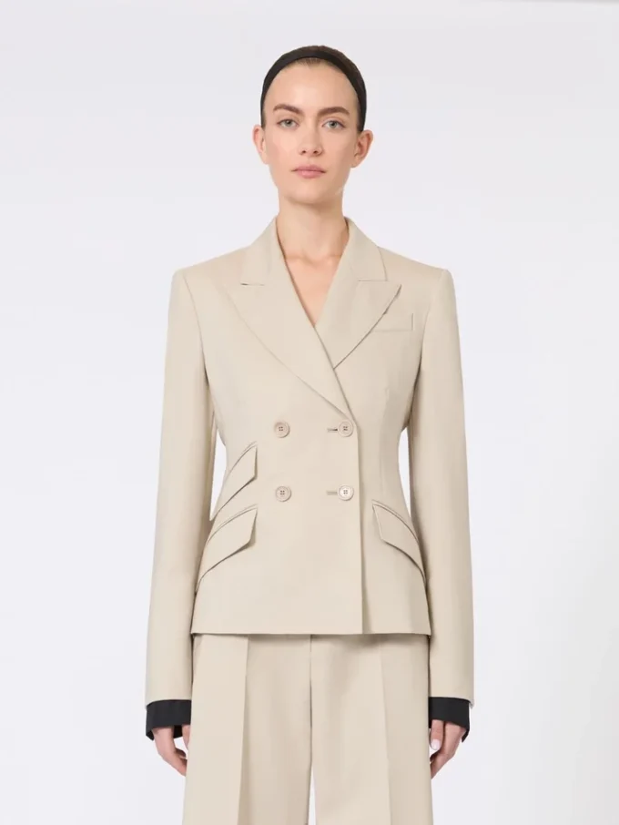 Blazer i ull, mohair og silke med dobbeltspent knappestolpe, sand