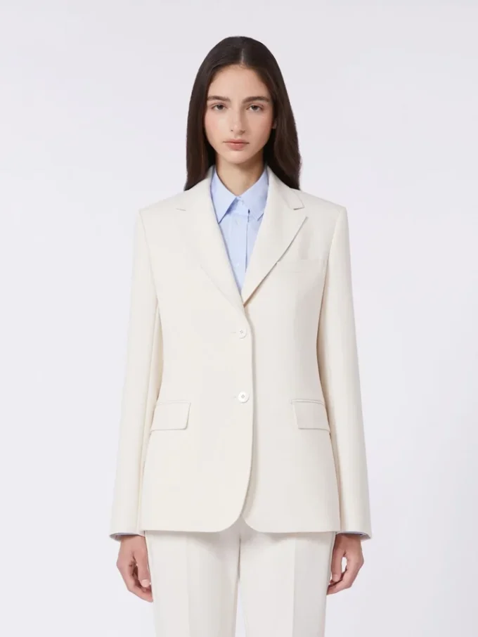 Blazer i viskoseblanding, elfenben Blazer i viskoseblanding, elfenben