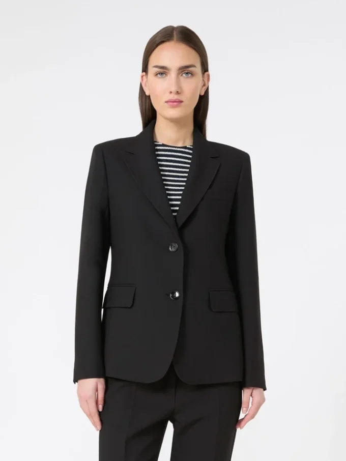 Blazer i viskoseblanding, svart Blazer i viskoseblanding, svart