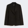 Blazer i viskoseblanding, svart Blazer i viskoseblanding, svart