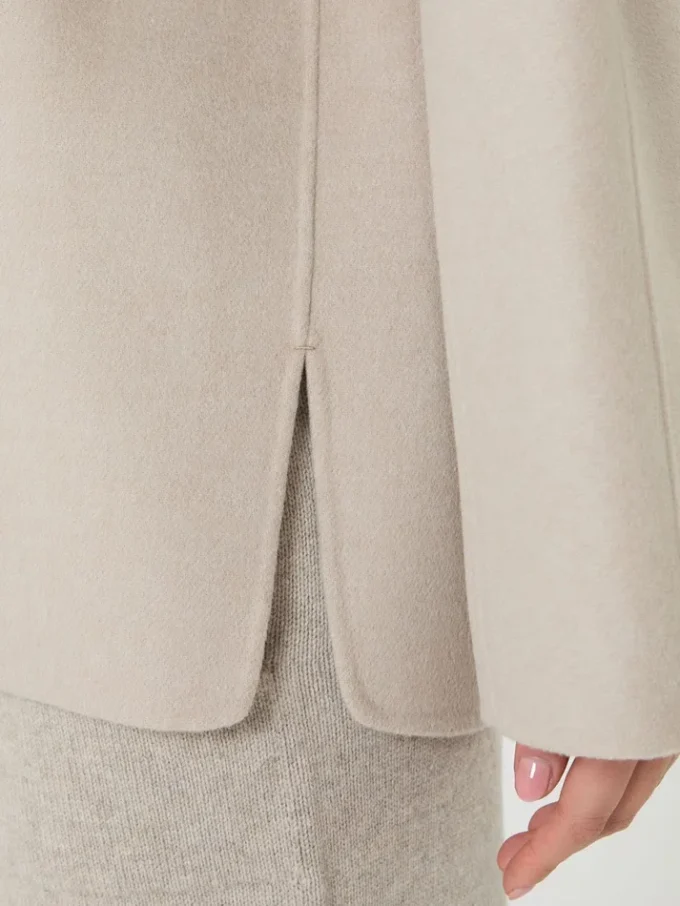 Bluse i bredvevd ull, beige