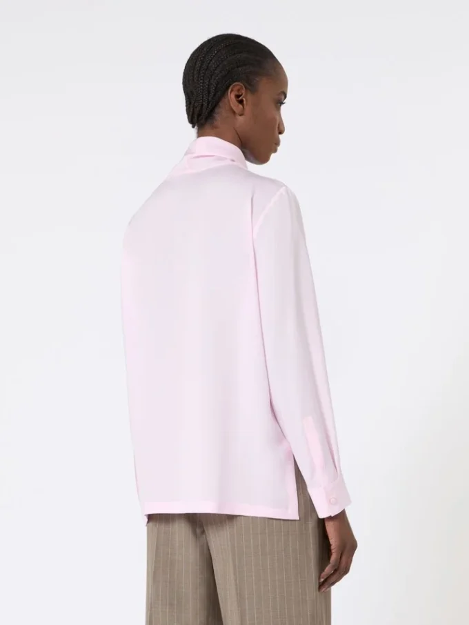 Bluse i silkecharmeuse, rosa Bluse i silkecharmeuse, rosa