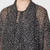 Bluse i trykt chiffon, svart Bluse i trykt chiffon, svart
