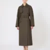Bred, vannavvisende trenchcoat i twill, grønn Bred, vannavvisende trenchcoat i twill, grønn