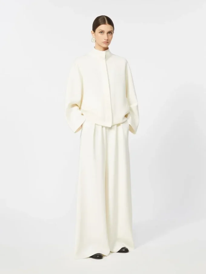 Boksformet cardigan i ull, silke Boksformet cardigan i ull, silke
