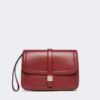 Clutch i glatt skinn, bordeaux