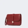 Clutch i glatt skinn, bordeaux
