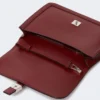 Clutch i glatt skinn, bordeaux