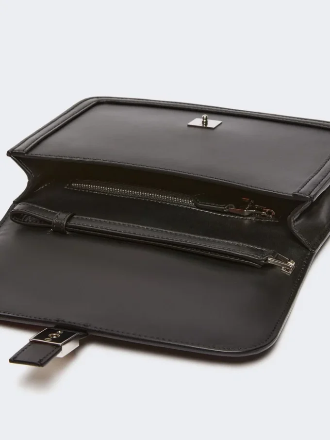 Clutch i glatt skinn, svart