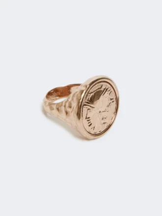 Doge-ring i metall, gull Doge-ring i metall, gull