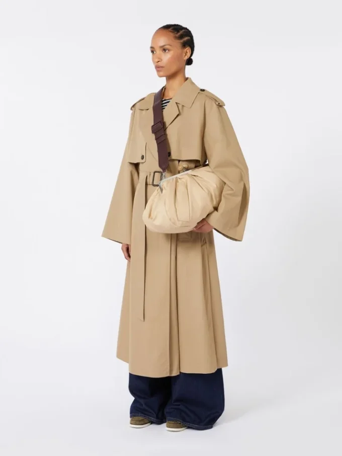 Ekstra stor, polstret Pasticcino-veske i teknisk gabardin, beige Ekstra stor, polstret Pasticcino-veske i teknisk gabardin, beige