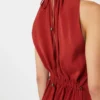 Flytende jumpsuit i envers-sateng, rød Flytende jumpsuit i envers-sateng, rød