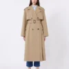 Flytende trenchcoat i bomull og nylon, hasselnøttbrun Flytende trenchcoat i bomull og nylon, hasselnøttbrun