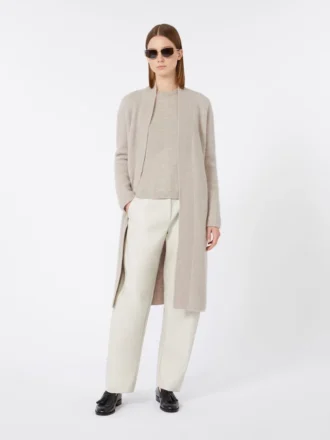Gensere i ull og kashmir med boksformet passform, beige
