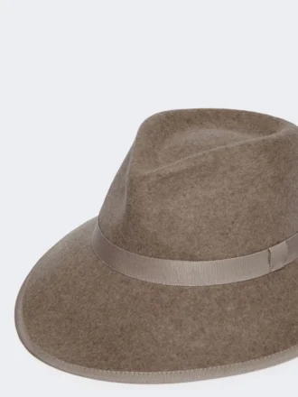 Hatt i ullfilt, beige