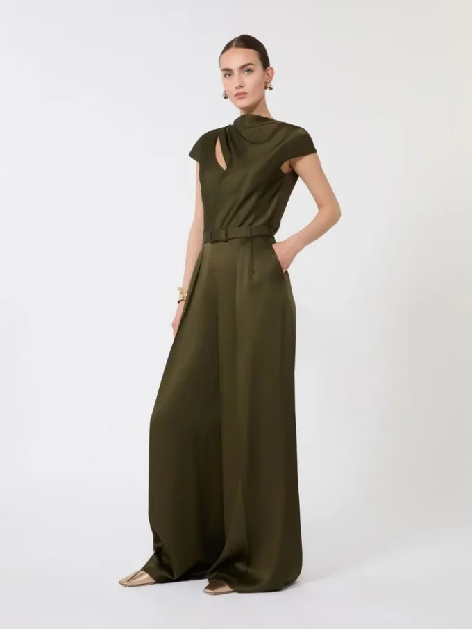 Jumpsuit i Envers-sateng, mosegrønn