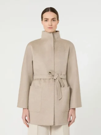 Kamelbrun wrap-frakk, sand