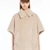 Kappe i teddy-stoff av alpakka og ull, beige