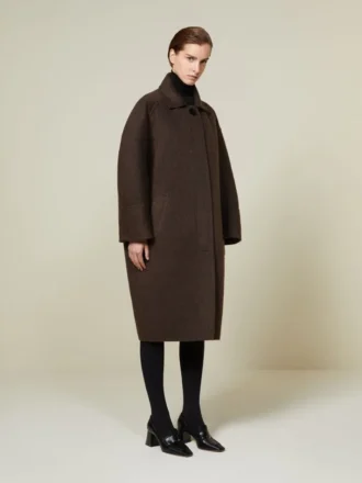 Kokonfrakk i ull og mohair, brun