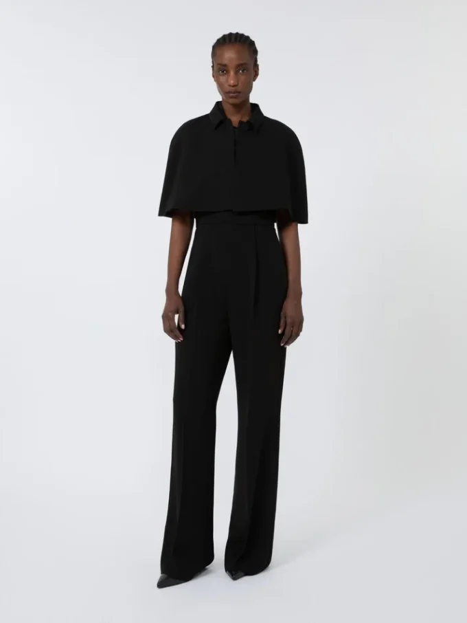 Lett jumpsuit i cady, svart Lett jumpsuit i cady, svart