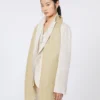 Linestole med frynser, beige