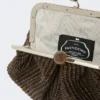 Liten pasticcino-veske med raffia-effekt, mørkebrun