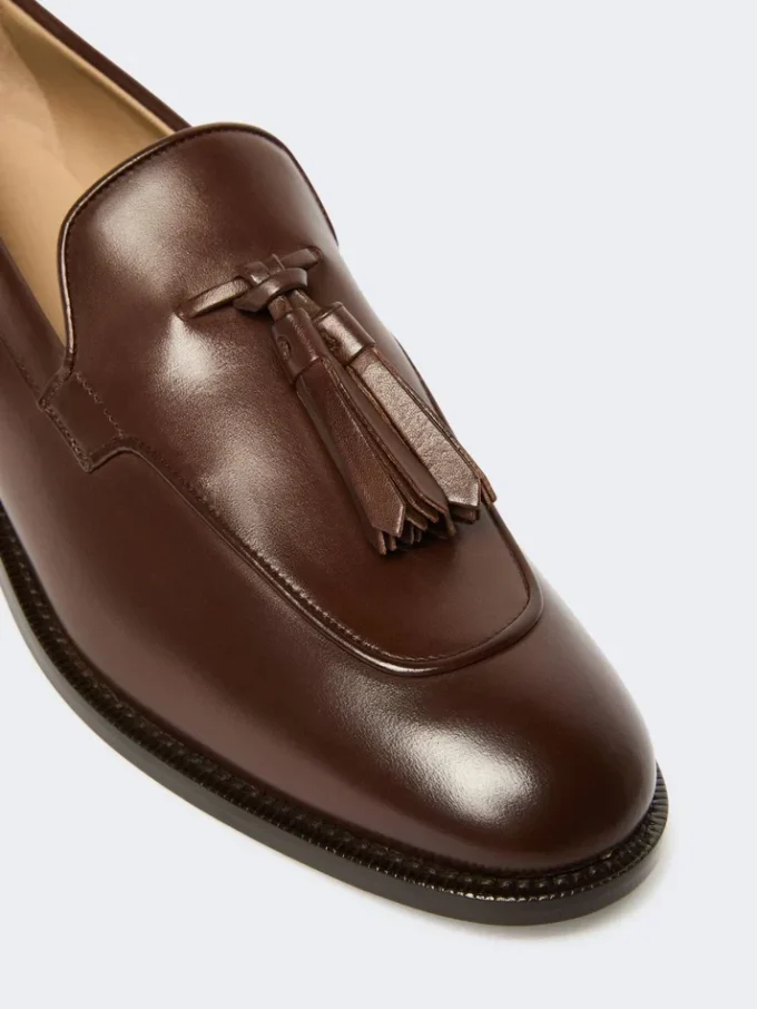 Loafers i skinn med dusker, kakao Loafers i skinn med dusker, kakao