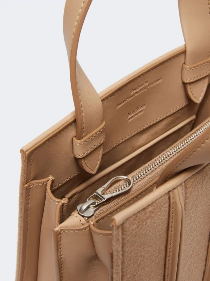 Max Mara Whitney-veske 4 – liten, hasselnøttbrun