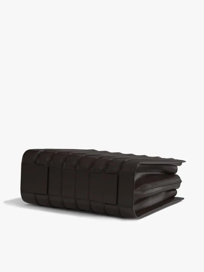 Max Mara Whitney-veske 7 – stor, mørkebrun