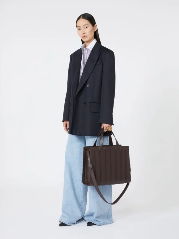 Max Mara Whitney-veske 7 – stor, mørkebrun
