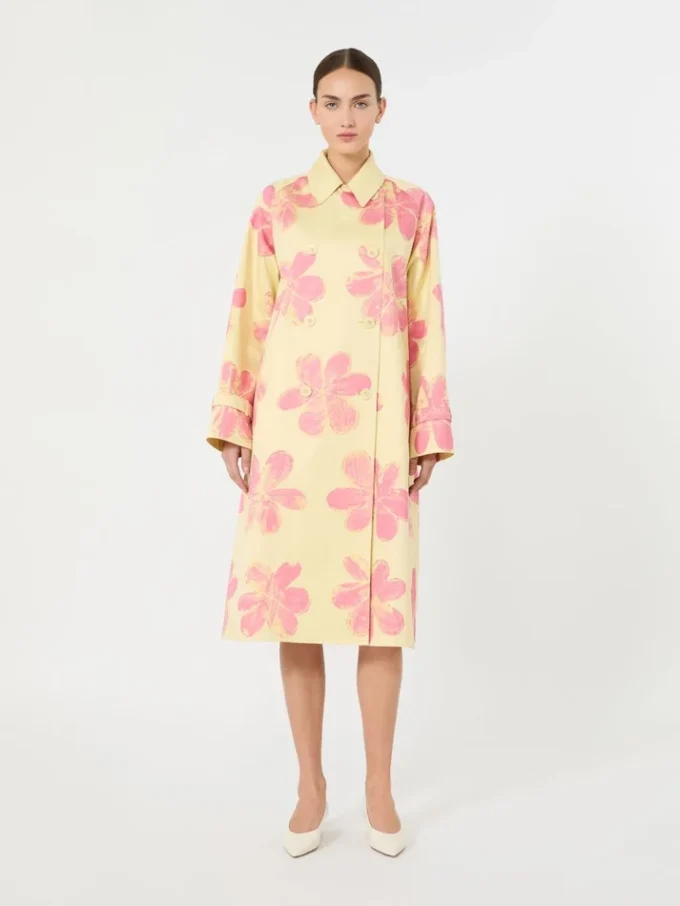 Midi-trenchcoat i mønstret, vannavvisende gabardin, gul Midi-trenchcoat i mønstret, vannavvisende gabardin, gul