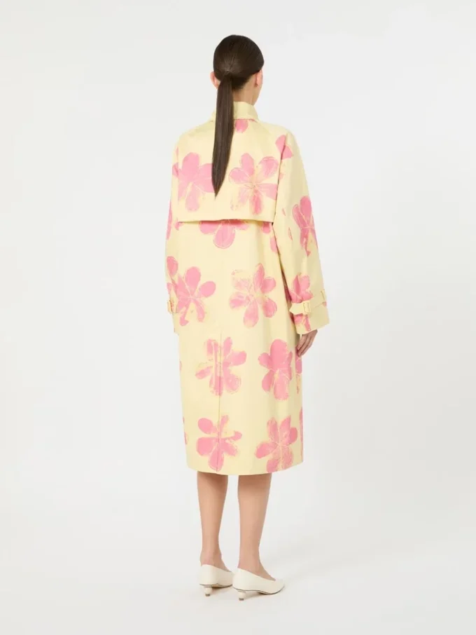 Midi-trenchcoat i mønstret, vannavvisende gabardin, gul Midi-trenchcoat i mønstret, vannavvisende gabardin, gul