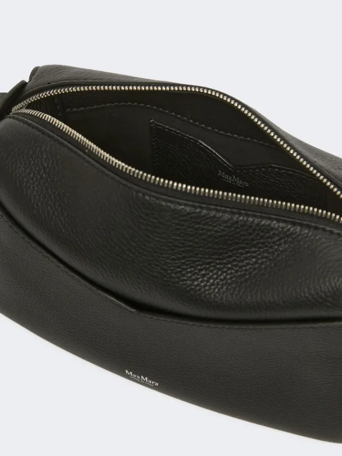 Mikrohåndveske i skinn med lav glans, svart Mikrohåndveske i skinn med lav glans, svart