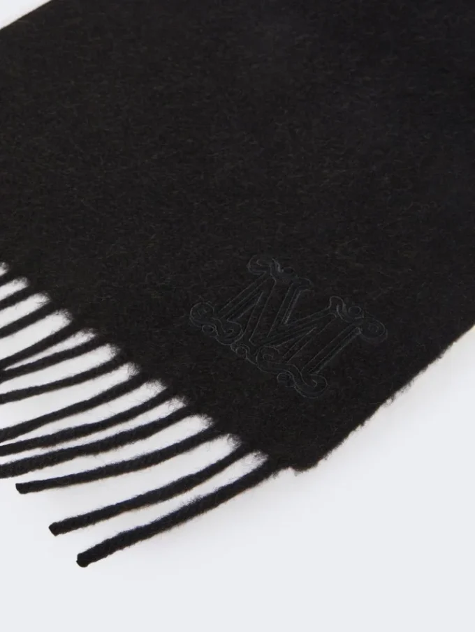 Monogrambrodert kamelbrun stola, svart