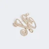 Monogrambrosje med rhinestones, elfenben Monogrambrosje med rhinestones, elfenben