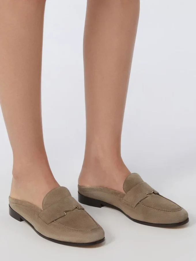 Mules i semsket skinn, mud Mules i semsket skinn, mud