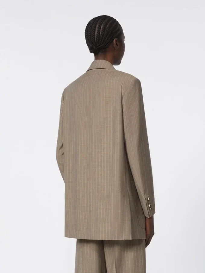 Oversized blazer i ullstoff med nålestriper, hasselnøttbrun
