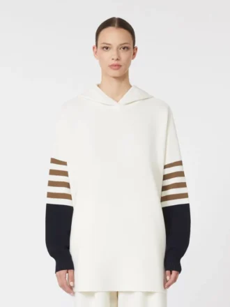 Oversized genser i ullstrikk, elfenben