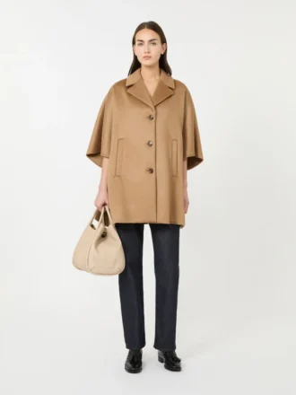 Oversized kappe i kashmir, kamel Oversized kappe i kashmir, kamel