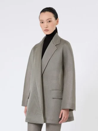 Oversized kåpe i jersey-mesh, mellomgrå Oversized kåpe i jersey-mesh, mellomgrå