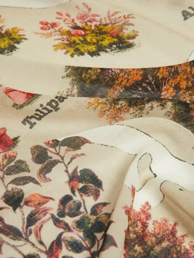Oversized skjerf i trykt silke og ull, antikkrosa