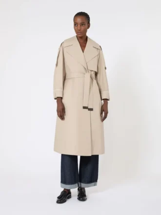 Oversized vannavvisende trenchcoat i twill, sand Oversized vannavvisende trenchcoat i twill, sand