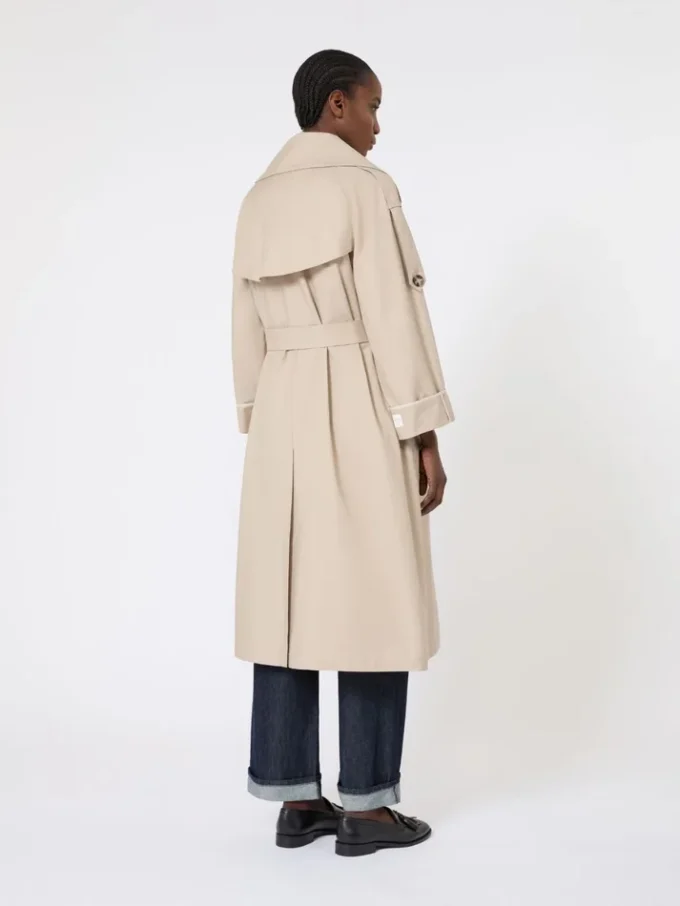 Oversized vannavvisende trenchcoat i twill, sand