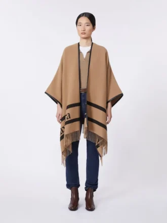 Poncho i jacquardull, kamel
