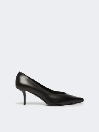 Pumps i glatt skinn, svart