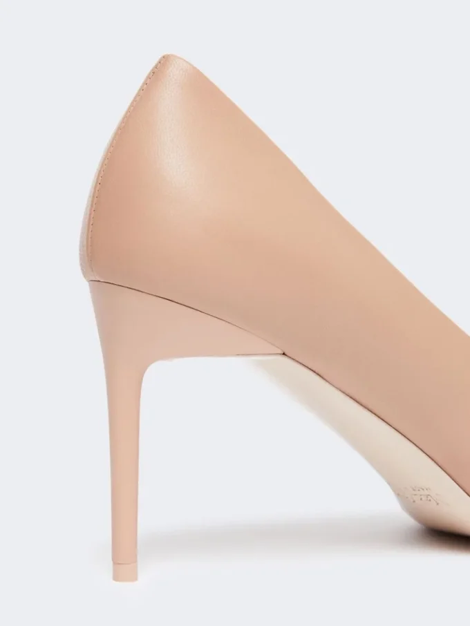 Pumps i nappaskinn, pudder Pumps i nappaskinn, pudder