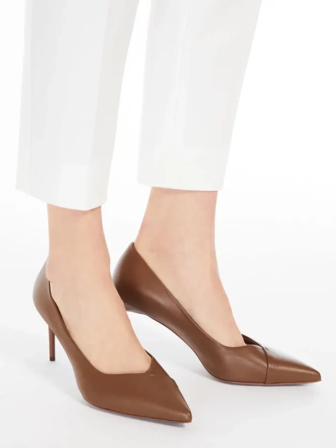 Pumps i nappaskinn, tobakk