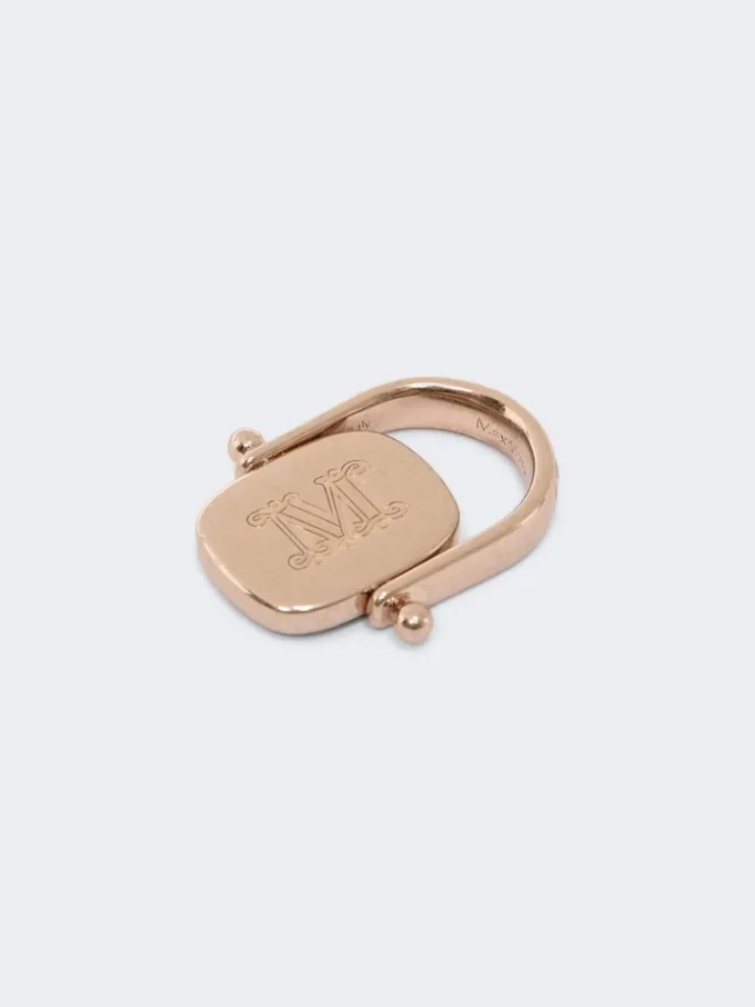 Ring i metall og harpiks, mørkebrun Ring i metall og harpiks, mørkebrun