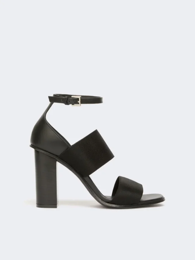 Sandaler i kalveskinn og elastisk bånd, svart Sandaler i kalveskinn og elastisk bånd, svart